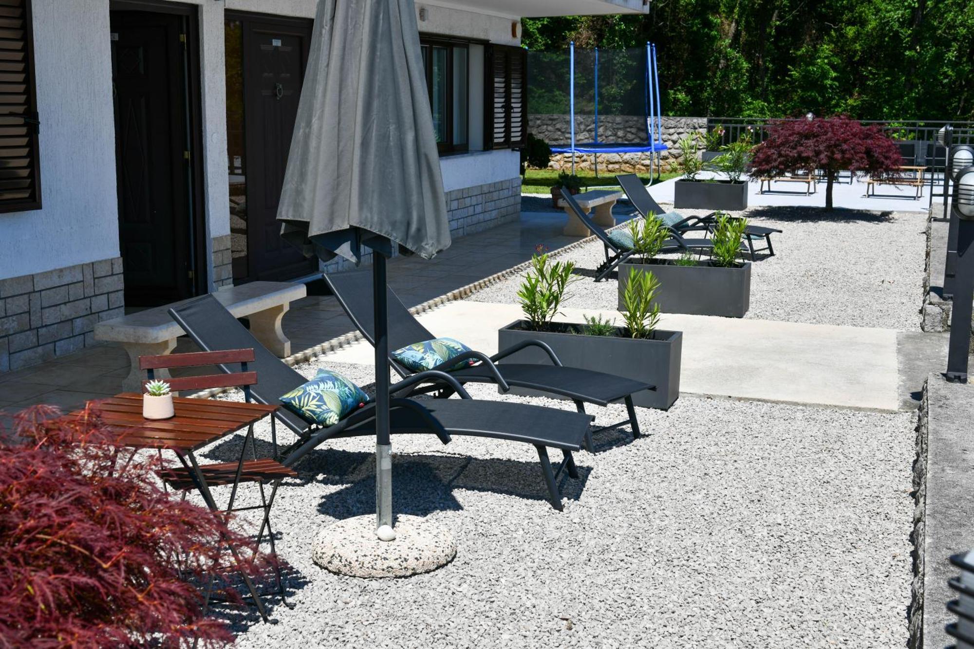 Apartments Near The Beach, With Terraces And Seaview At House B. Moscenicka Draga Bagian luar foto